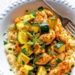 Gebackenes Hähnchen mit Zucchini