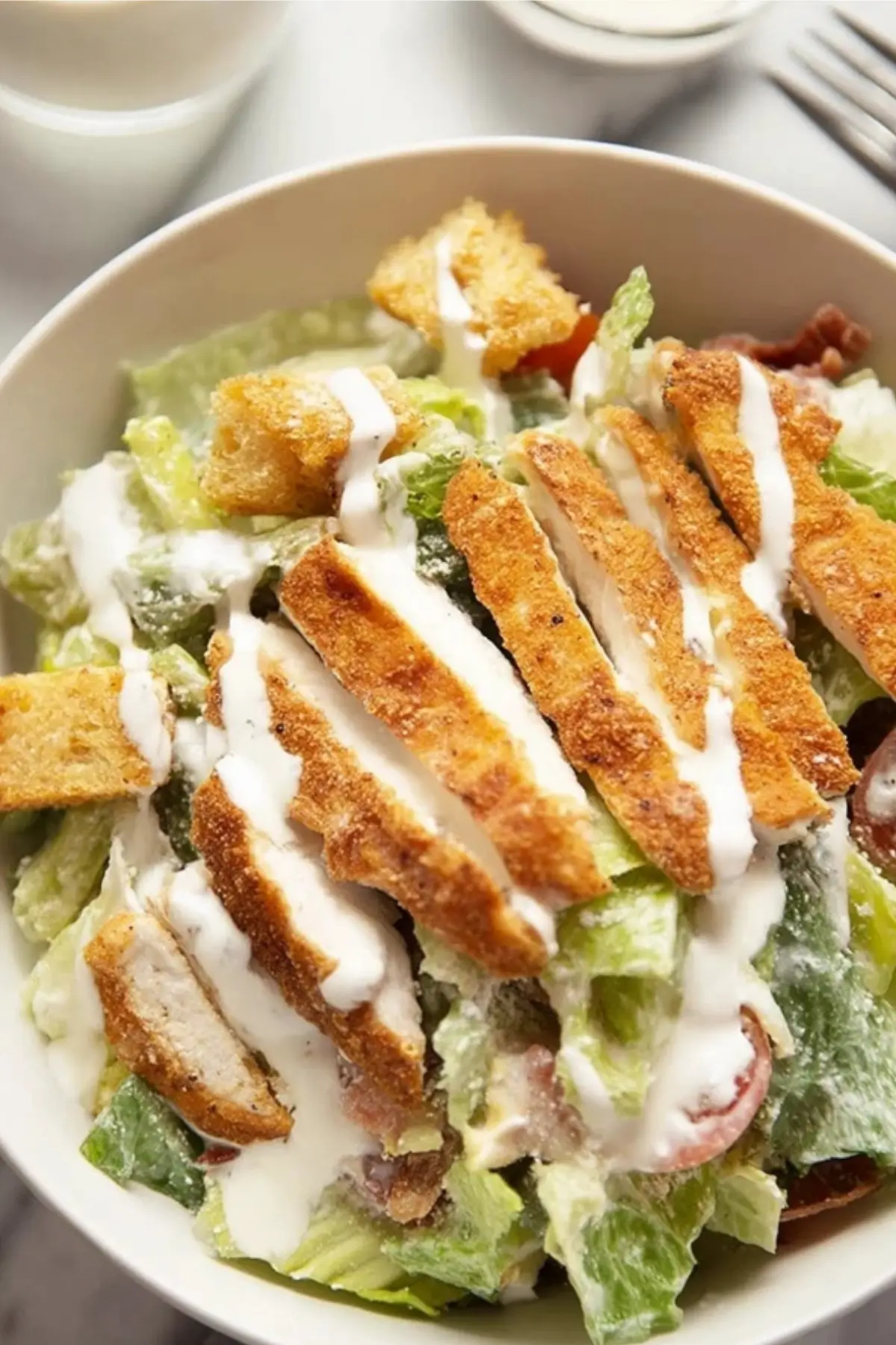 Caesar-Salat mit Hähnchen