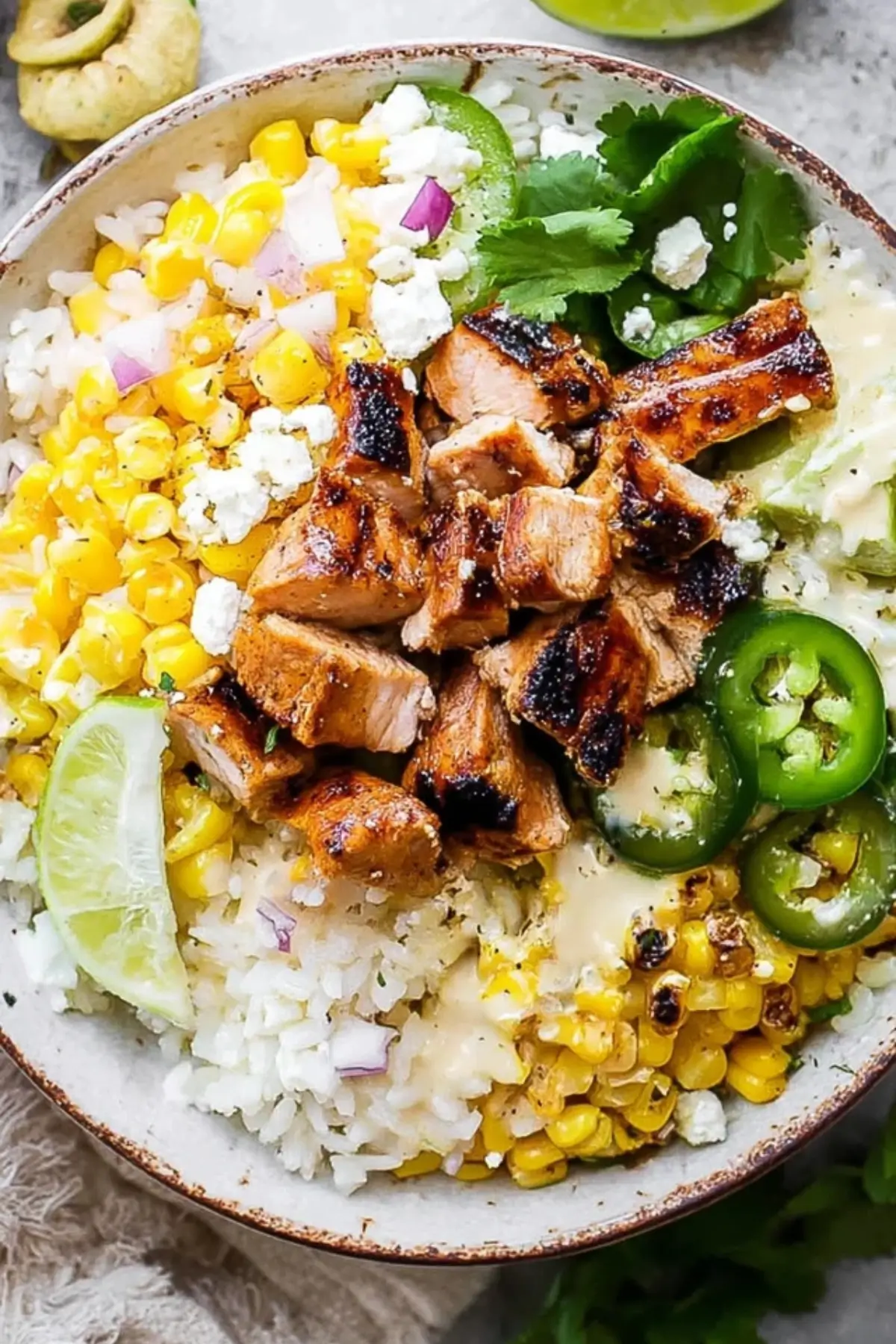 Street Corn Hähnchen Reis Bowl