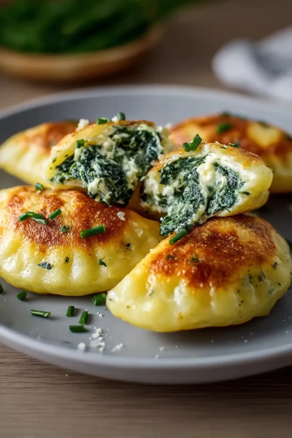 Kartoffeltaschen mit Frischkäse-Spinatfüllung