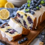 Joghurtkuchen mit Blaubeeren und Zitrone