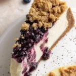 blaubeer crumble käsekuchen