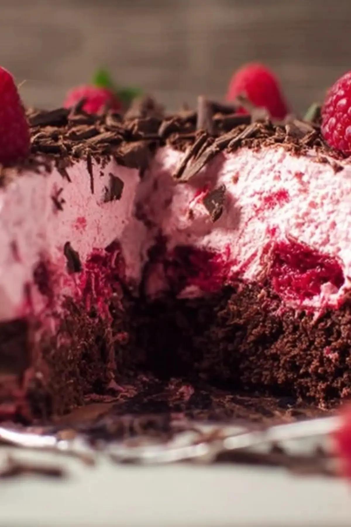 brownie torte mit himbeersahne