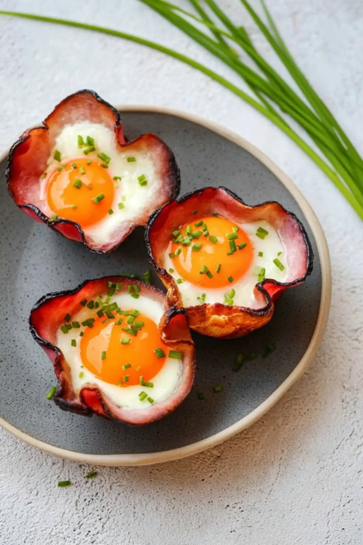 Frühstücksmuffins mit Ei (1)