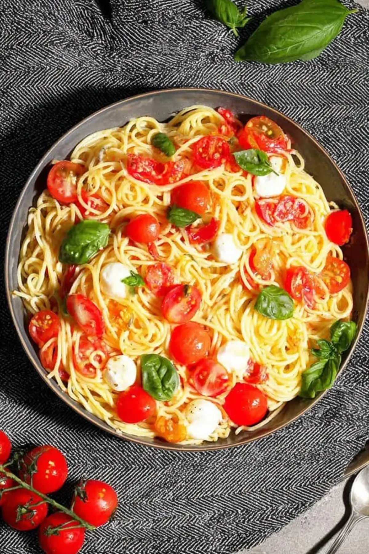 Caprese Pasta
