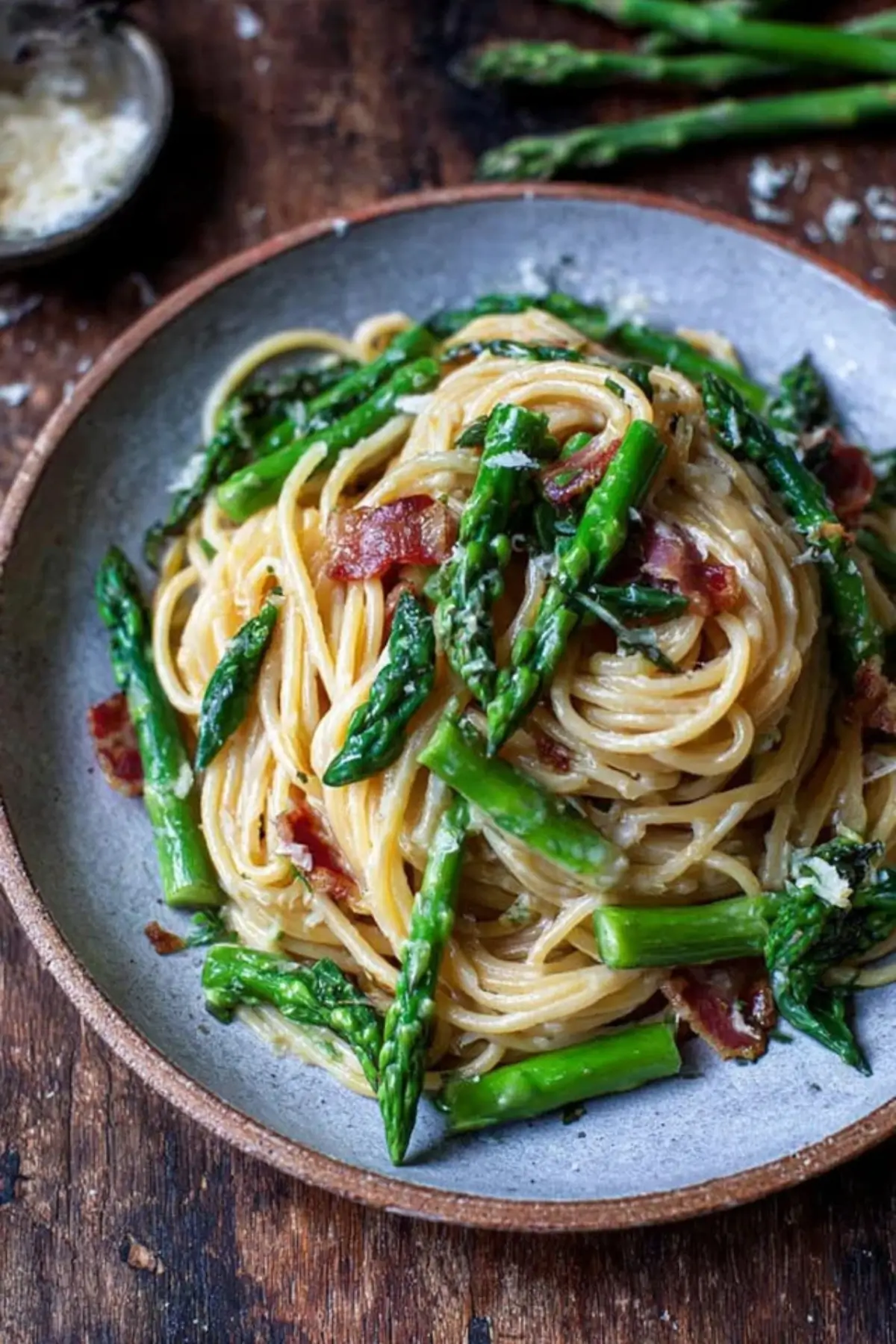 Pasta mit grünem Spargel