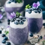 chia-pudding mit blaubeeren