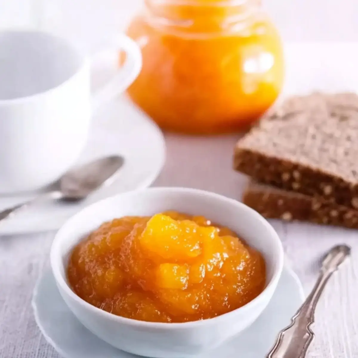 Kürbismarmelade mit Orangen
