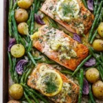 Lachs mit grünen Bohnen und Kartoffeln