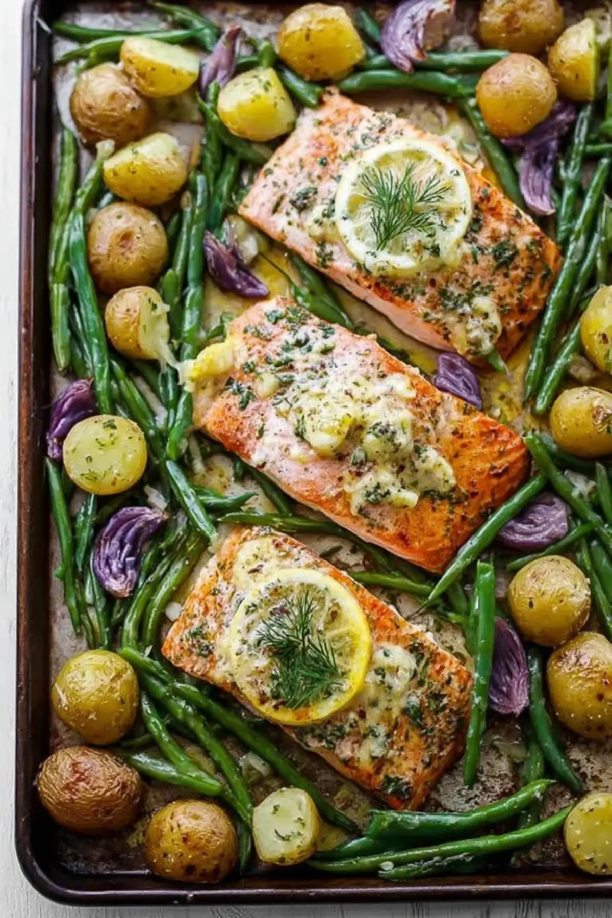 Lachs mit grünen Bohnen und Kartoffeln