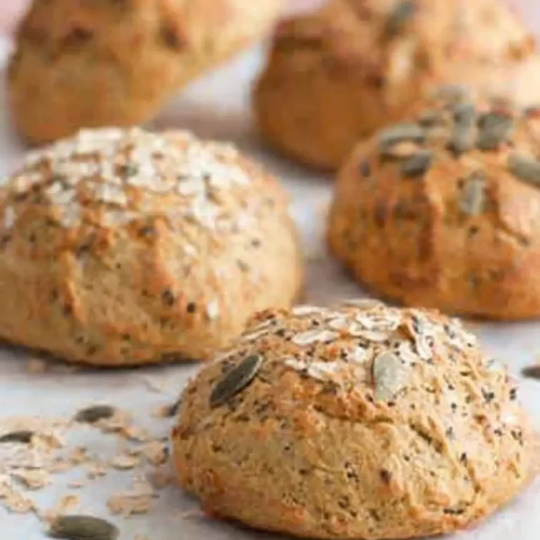 Low Carb Brötchen ohne Mehl mit Frischkäse
