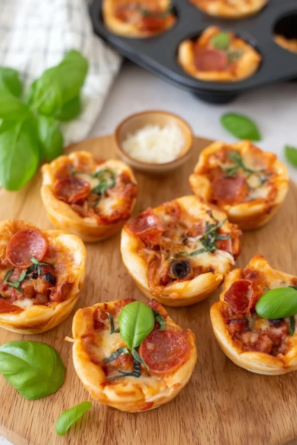 Schnelle Pizza-Muffins – Einfaches Rezept für Kinder &amp; Partys - Muma’s ...