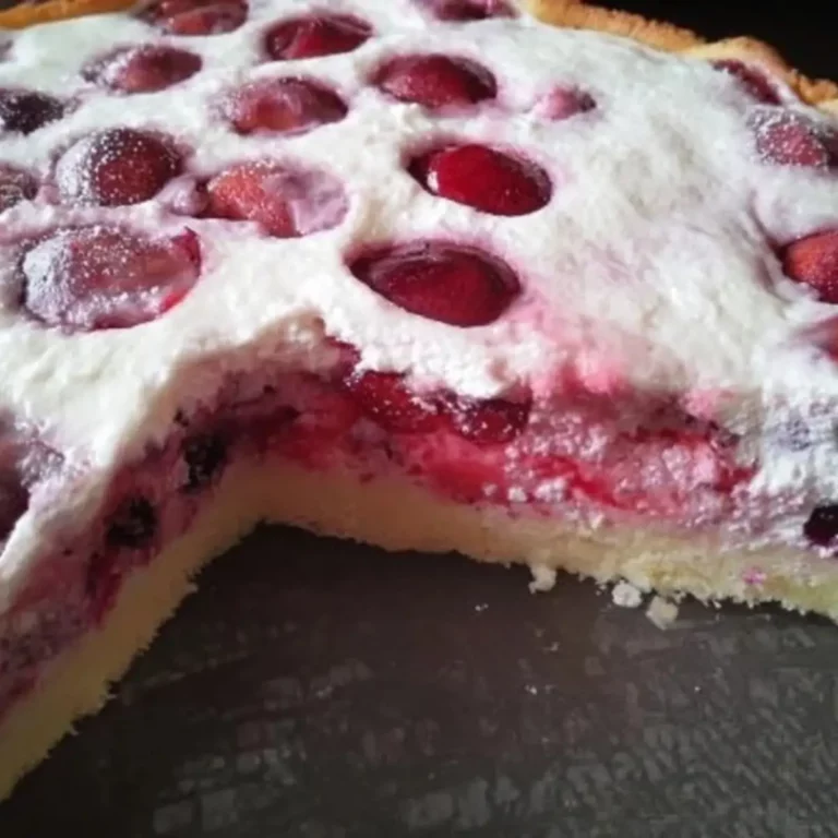 Zwetschgenkuchen mit Schmandguß