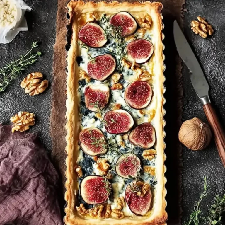 Feigen Tarte Rezept mit Roquefort, Walnüssen, Thymian und Ahornsirup