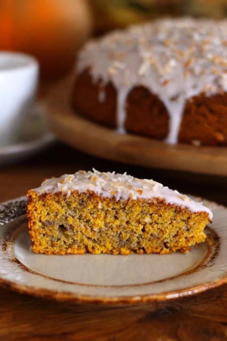 Kürbis-Nusskuchen mit Kokos