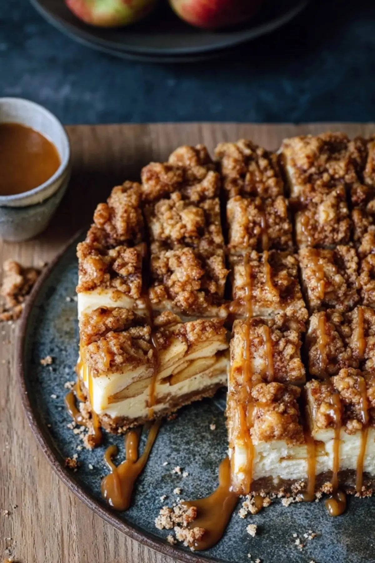 Apfel-Karamell-Cheesecake mit Streuseln - Muma’s Kitchen Apfel-Karamell-Cheesecake mit Streuseln - Muma’s Kitchen