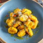 Kürbis Gnocchi mit Salbeibutter