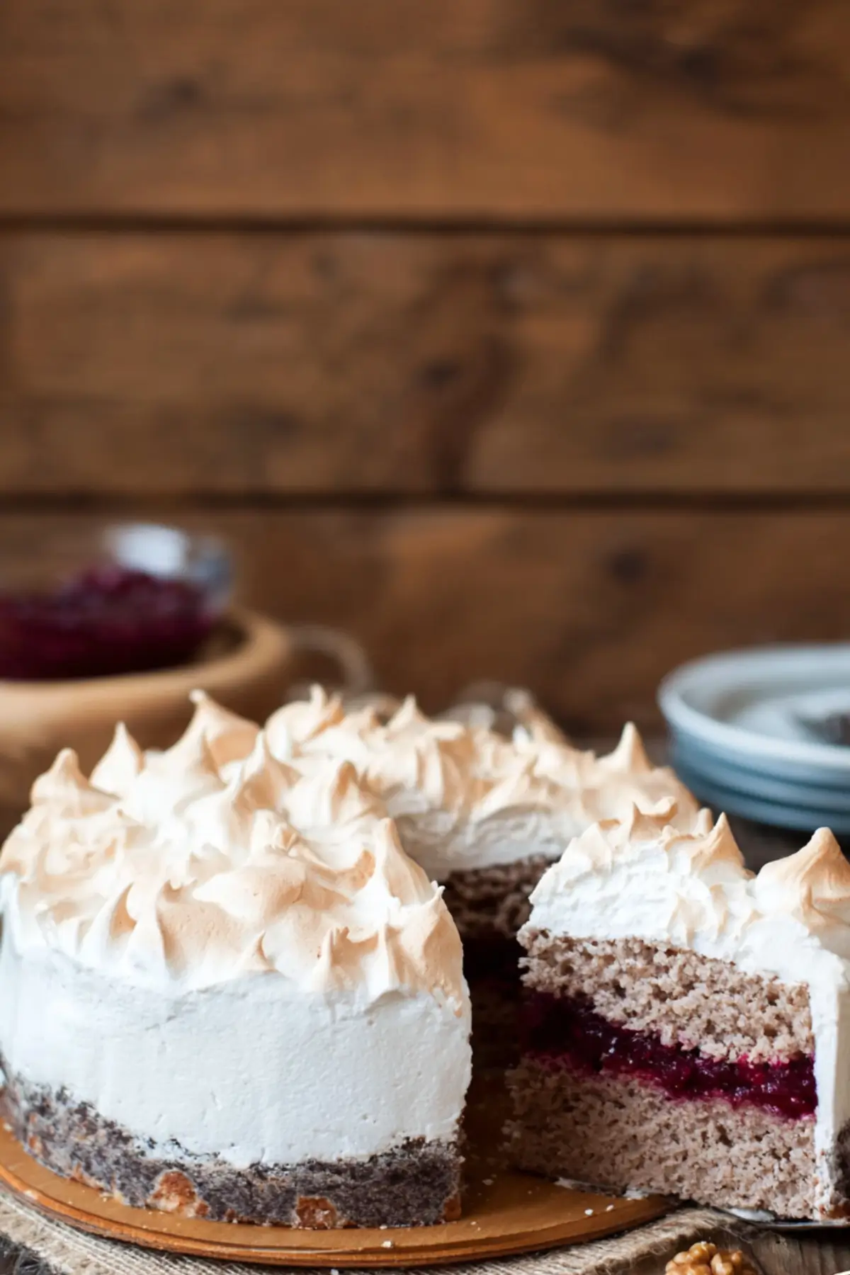 Walnuss Zwetschkenröster Torte mit Baiserhaube– 1 einfaches Rezept ...