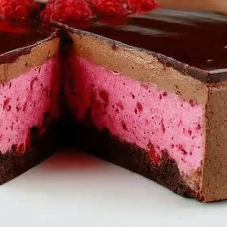 Schokoladen Himbeer Mousse Torte