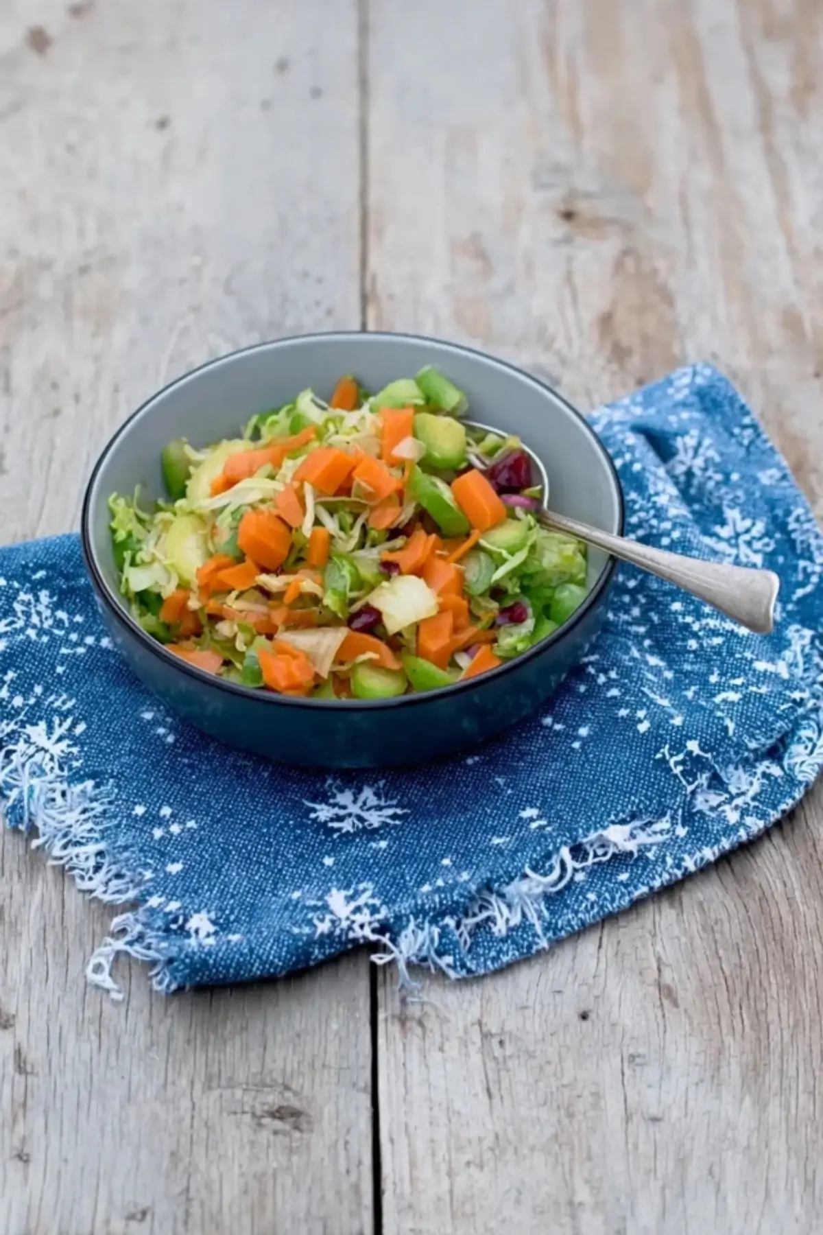 Süß saurer Wintersalat