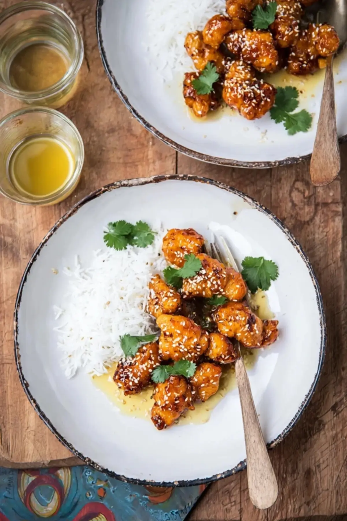 Zartes Honig Hühnchen mit Sesam