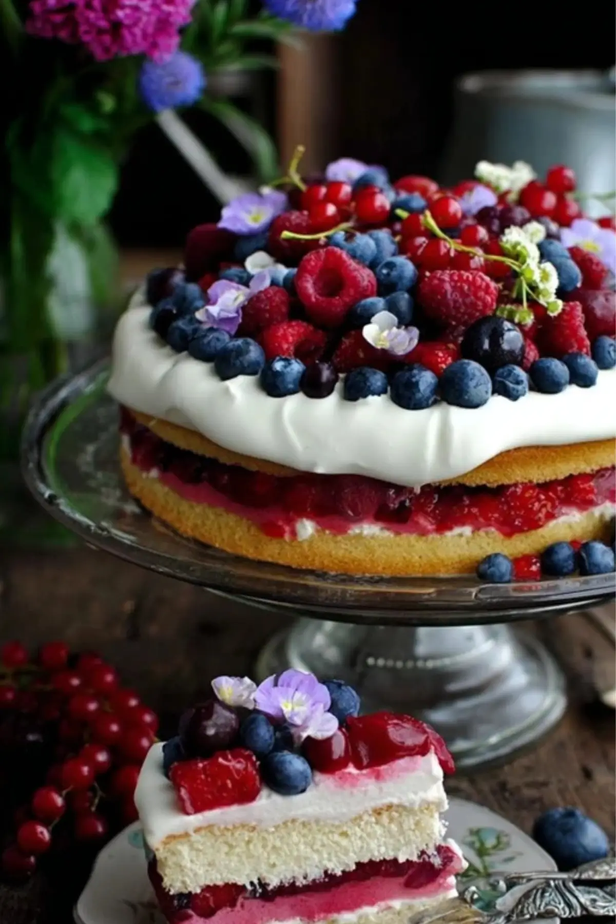 Beeren Cremetorte