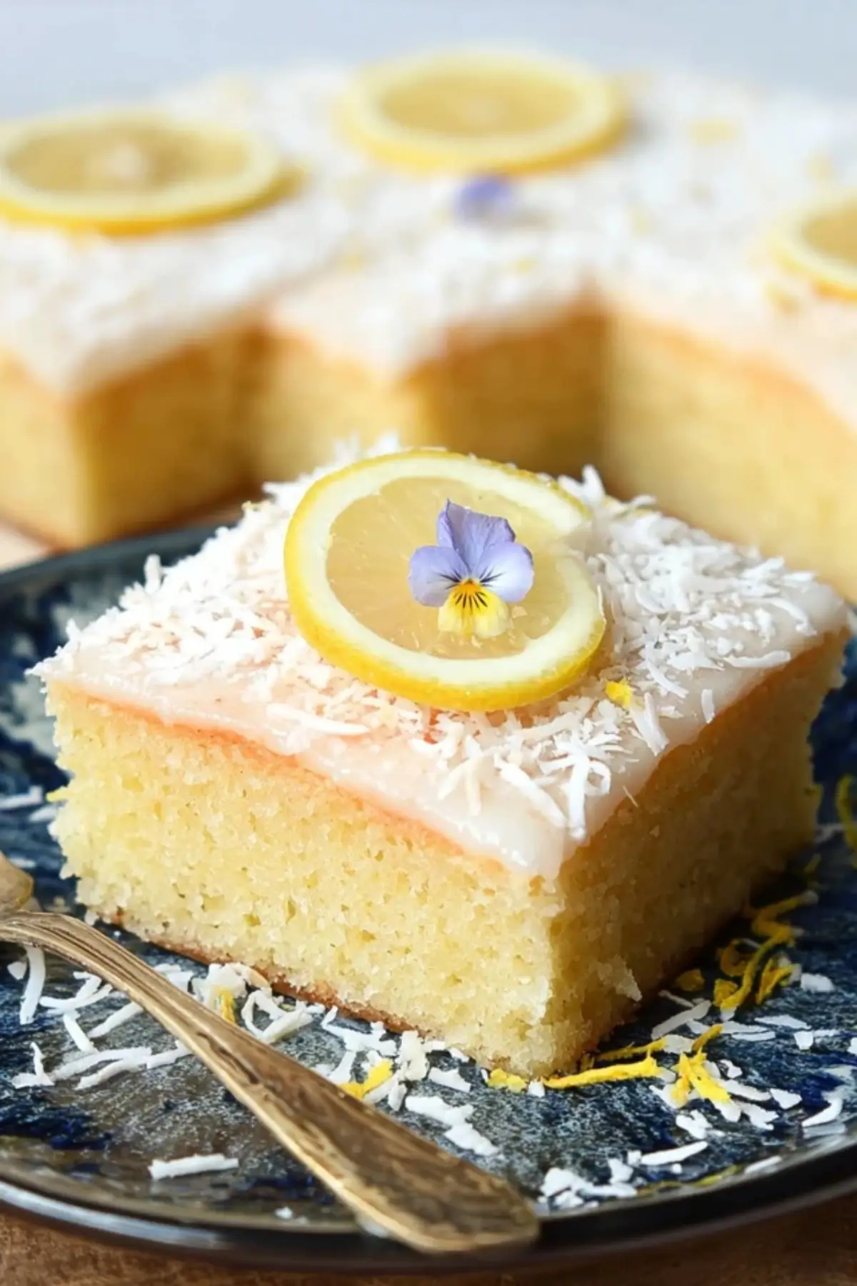 Kokos Zitronen Blechkuchen