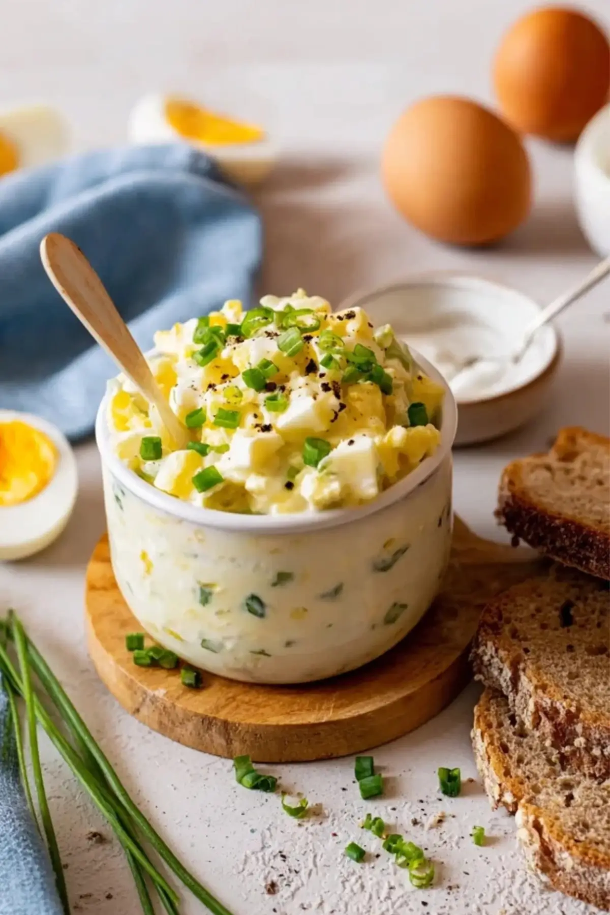 Leichter Eiersalat mit Joghurt