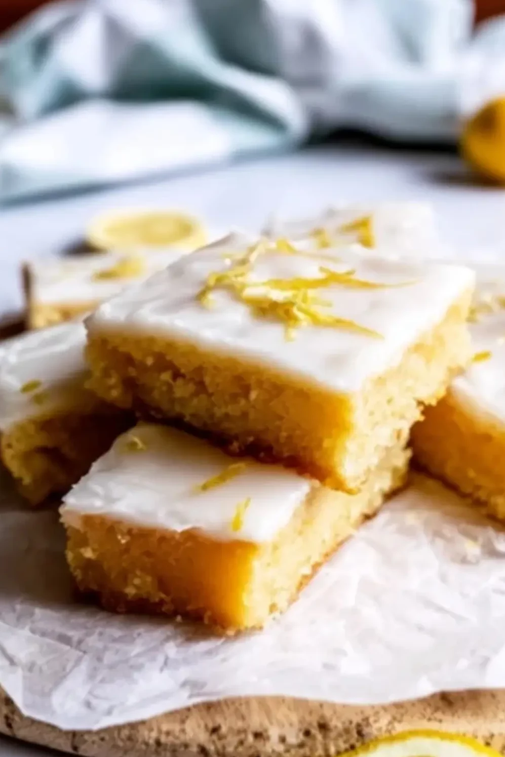 Veganer Zitronenkuchen mit Zuckerguss