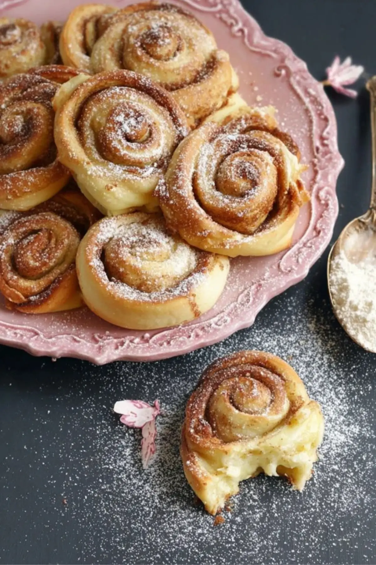 Hefeschnecken mit Puddingfüllung