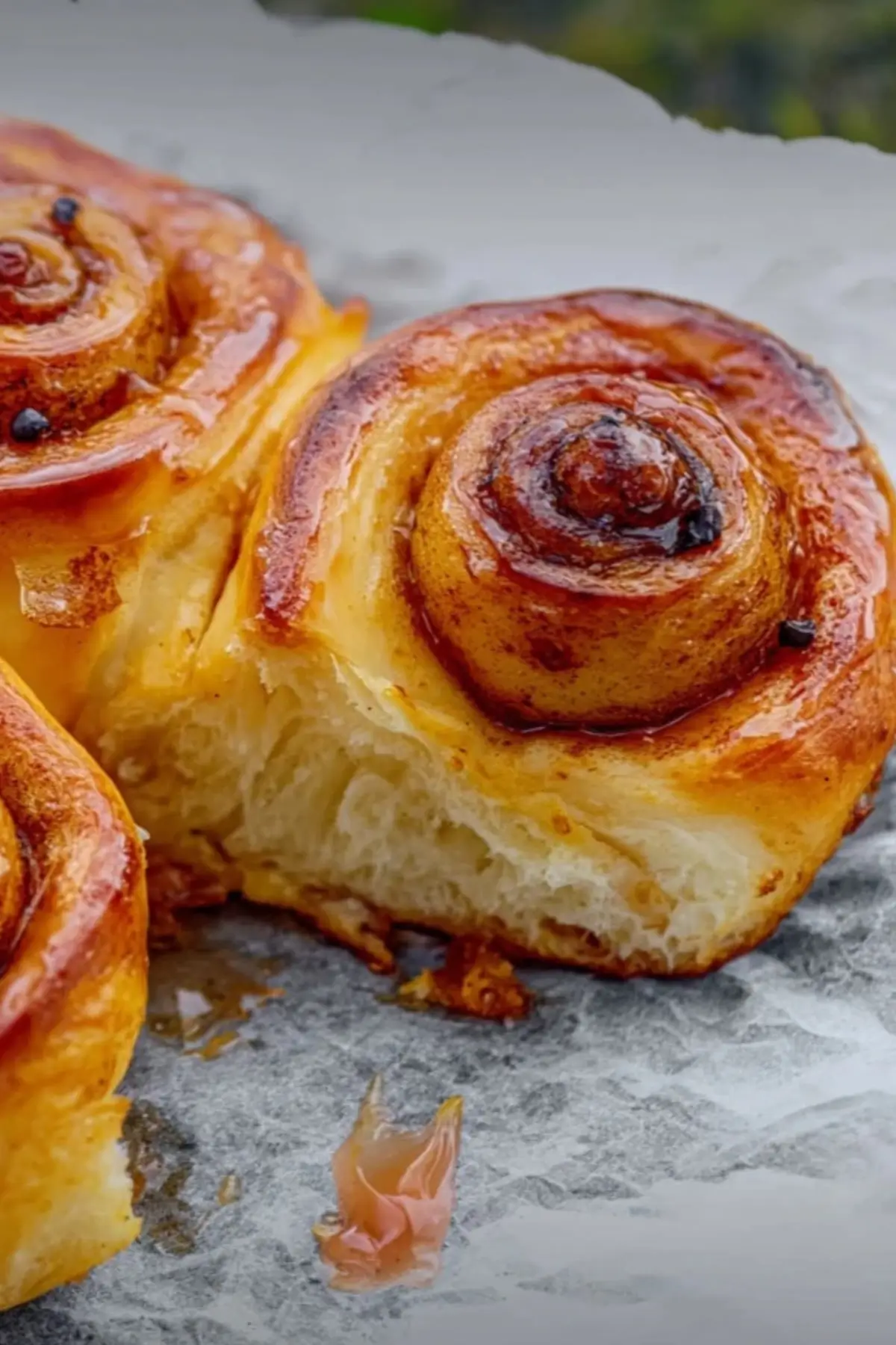 Hefeschnecken mit Quittengelee