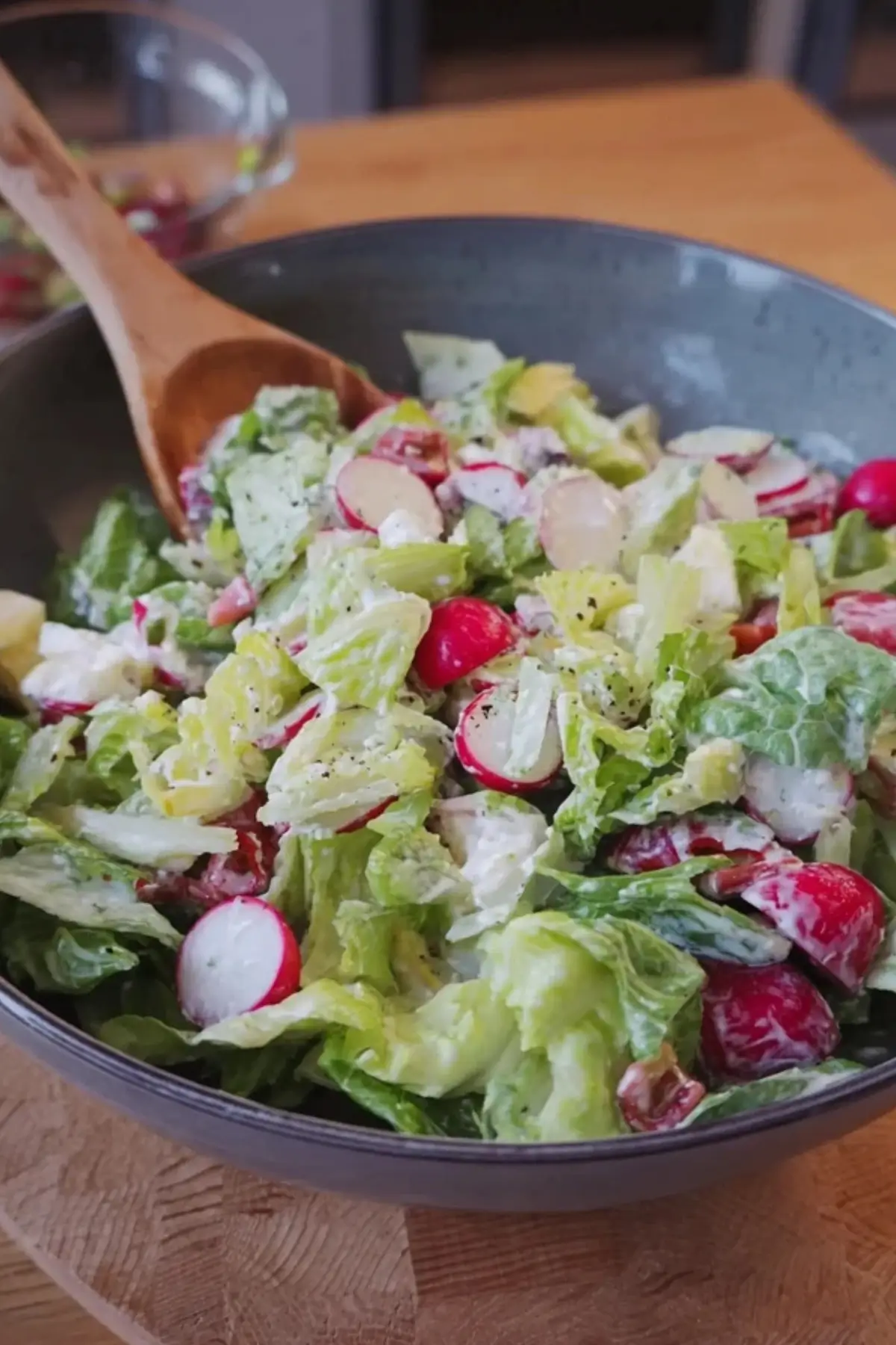 Leichter Frühlingssalat mit Radieschen