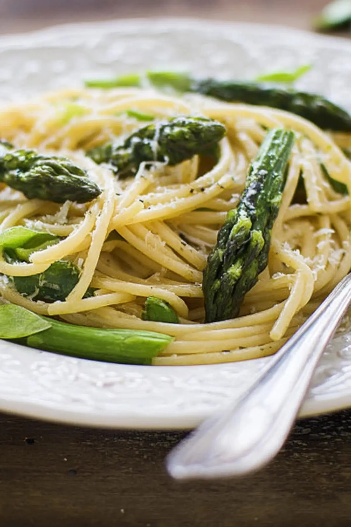 Spaghetti mit grünem Spargel