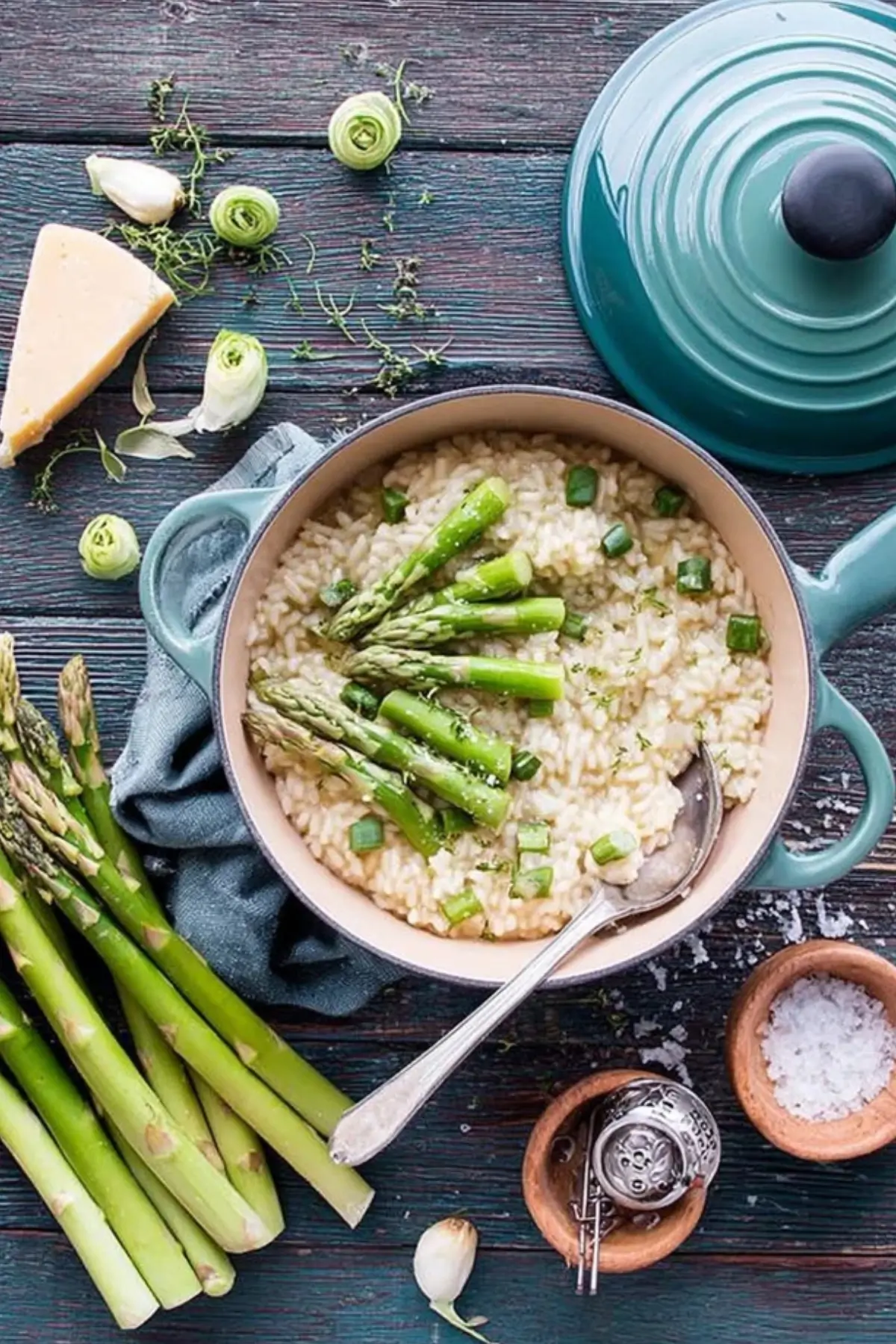 Spargelrisotto mit grünem Spargel