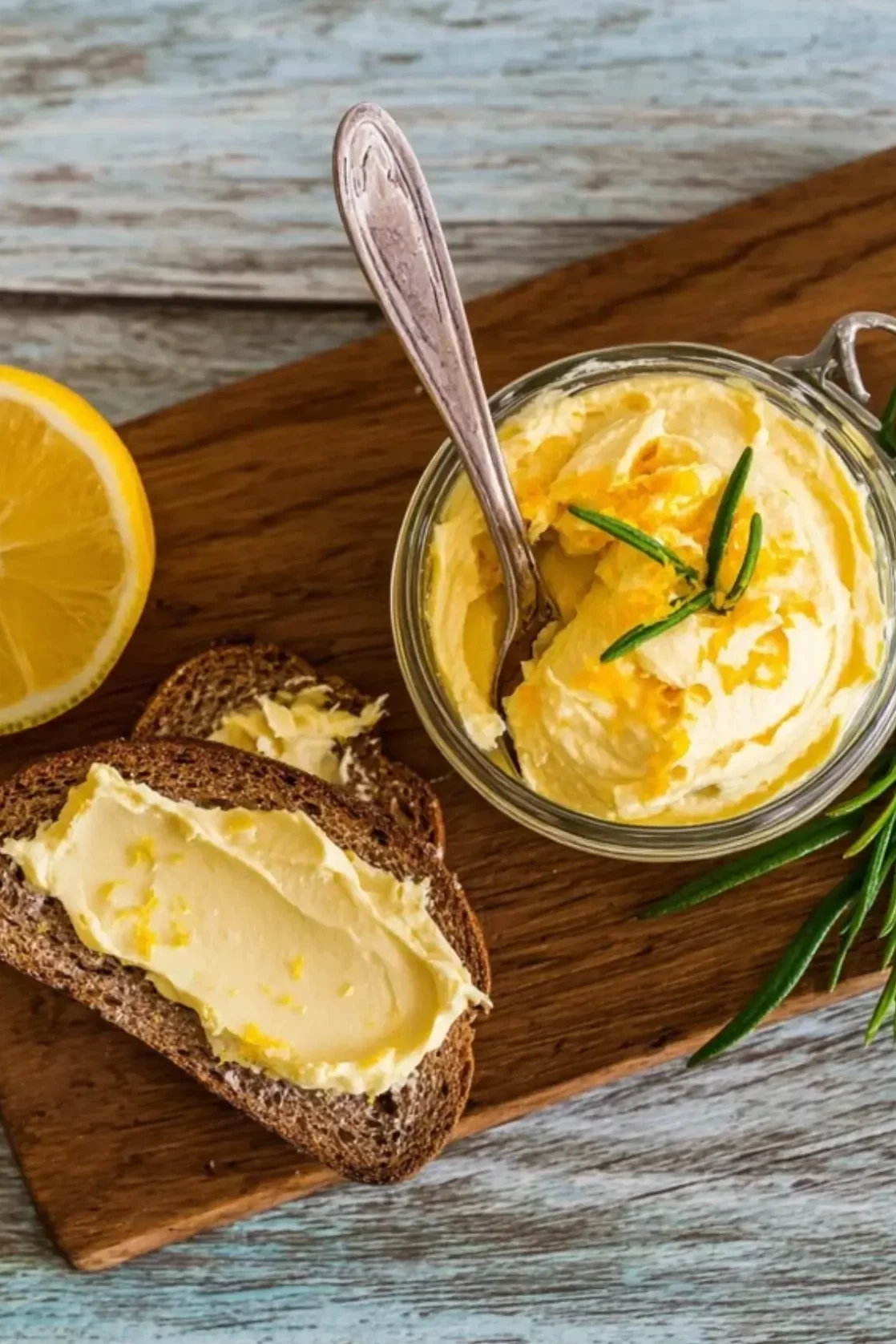 Zitronenbutter selber