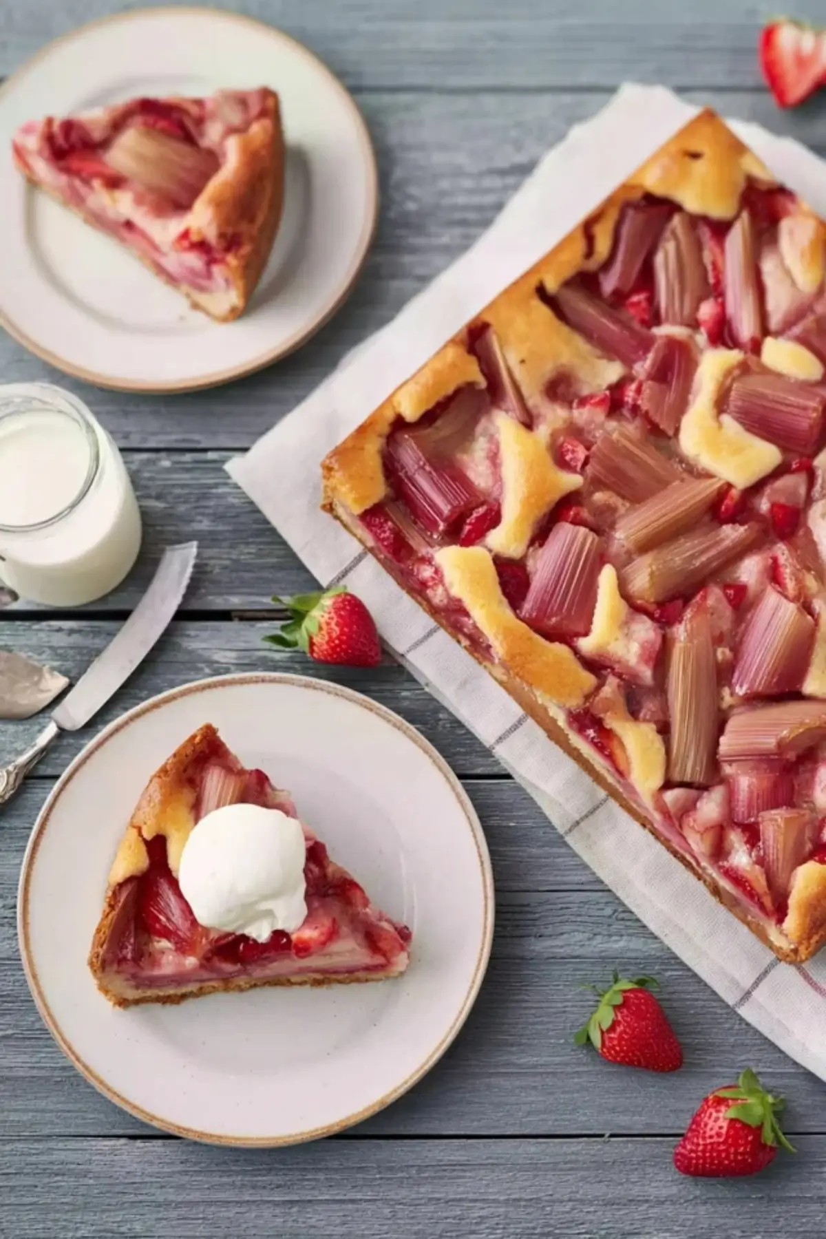 Erdbeer-Rhabarber-Kuchen