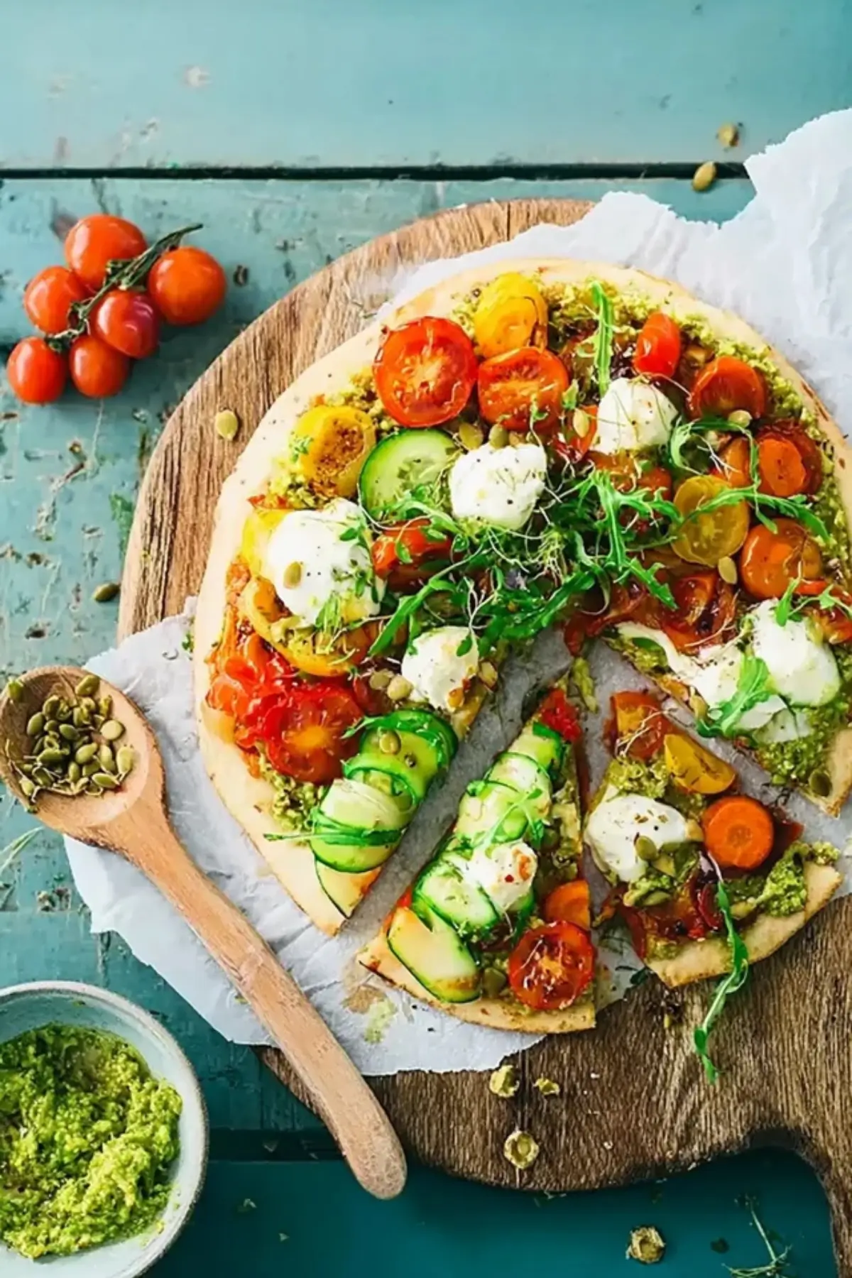 Gemüse Pizza mit Dinkel Vollkornteig