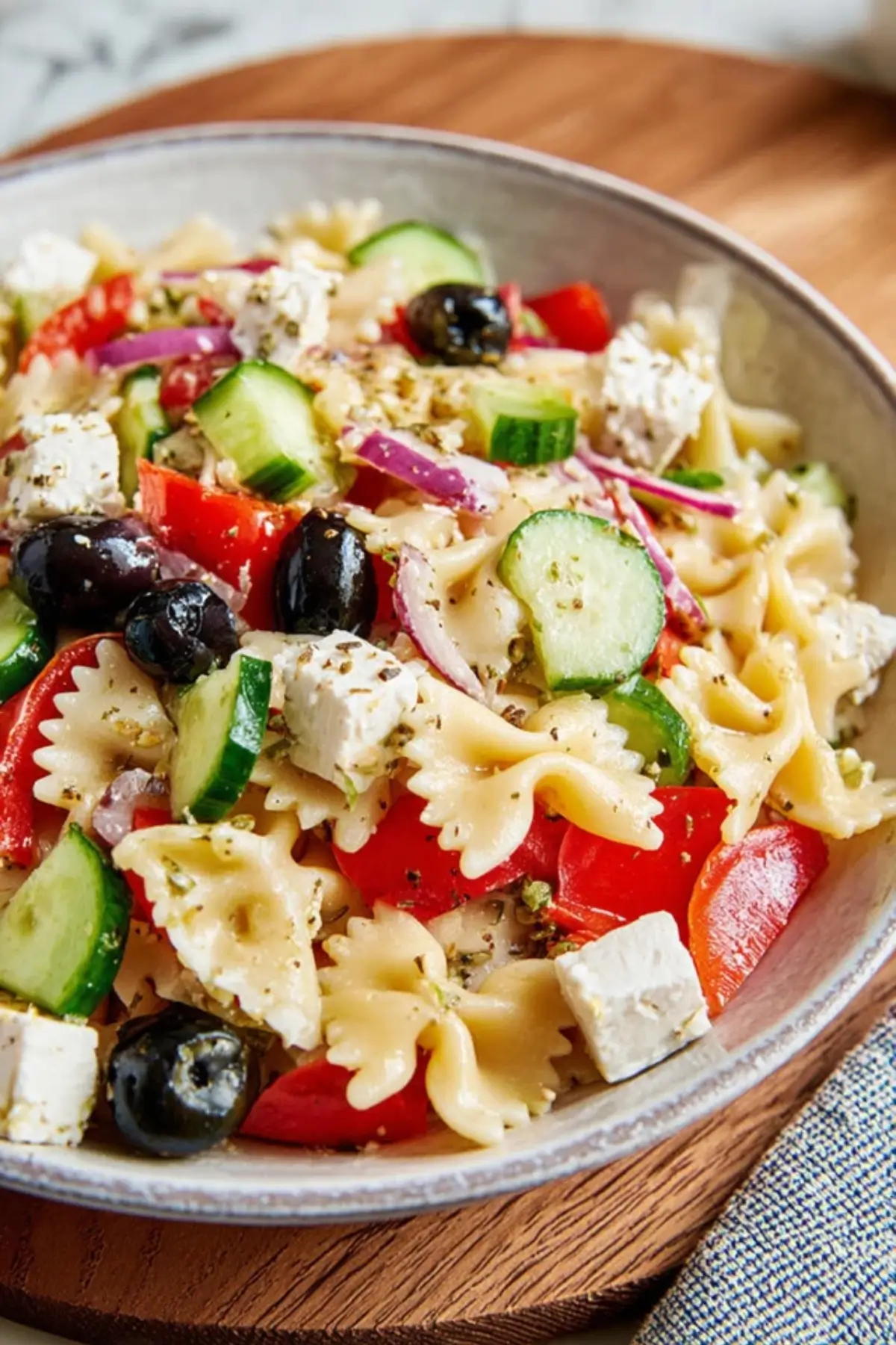 Griechischer Nudelsalat