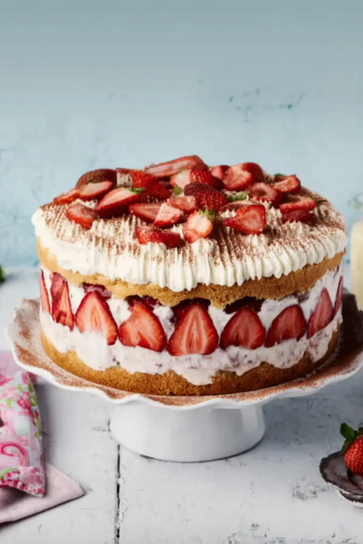 Erdbeer Tiramisu Torte